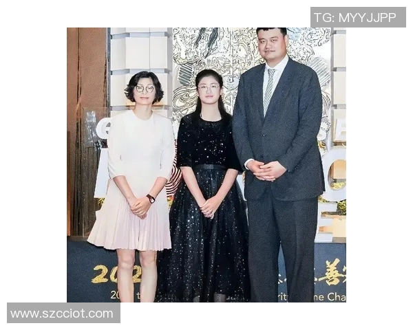 姚明携手休斯顿开展慈善活动助力社区发展与青少年成长