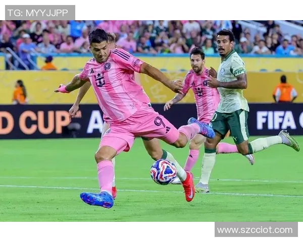 足球明星高清壁纸炫酷展示尽显风采让你随时随地感受足球魅力与激情