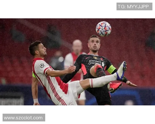 黑人足球明星乌龙球引发热议赛场背后的故事与影响